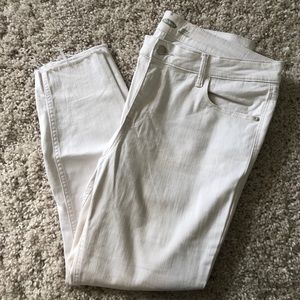 Old Navy Rockstar Super Skinny Jeans